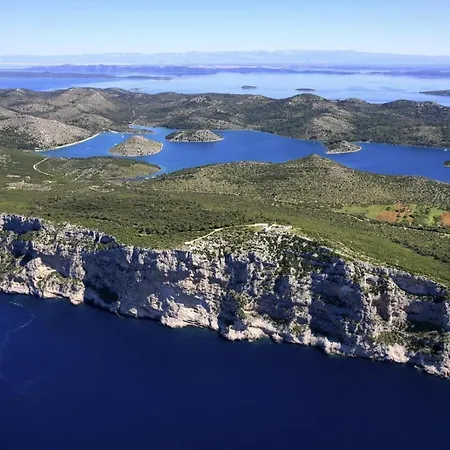 アパート 4494 ヴーシ