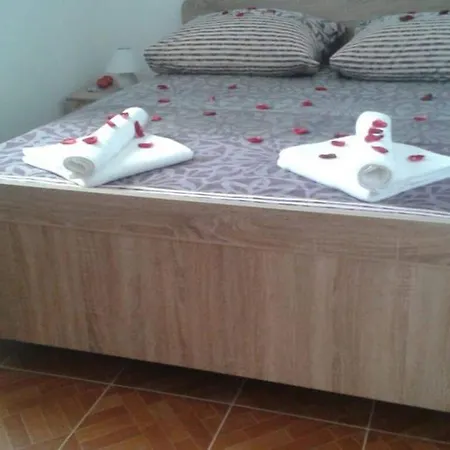 4494 Appartamento Vrsi