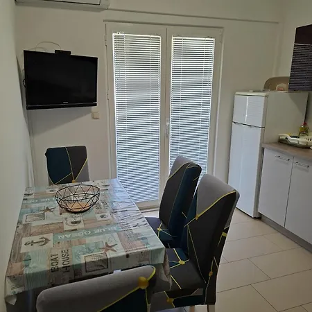 4494 Apartament *