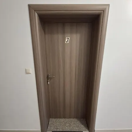 4494 * Vrsi